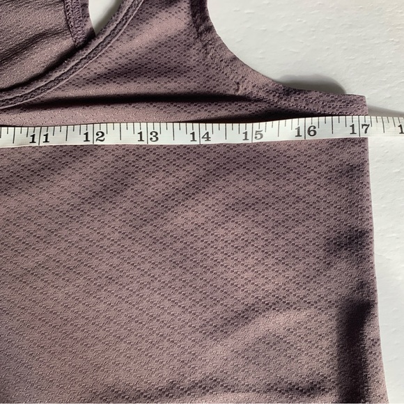 Maurices In Motion Razorback Workout Tank Ladies Size Small - Picture 4 of 7